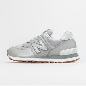 New Balance Women’s 574